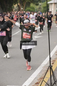 Runner Photo 4207884