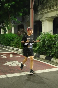 Runner Photo 4207892