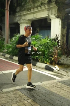 Runner Photo 4207898