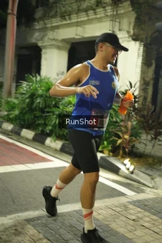 Runner Photo 4207910
