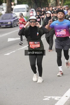 Runner Photo 4207930