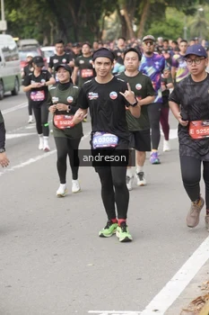 Runner Photo 4207940
