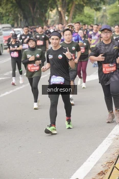 Runner Photo 4207947
