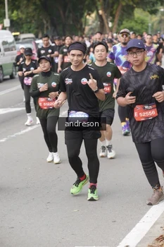 Runner Photo 4207953
