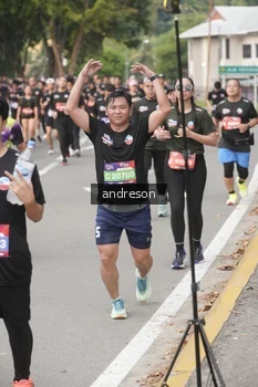 Runner Photo 4207976