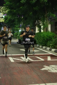 Runner Photo 4207983