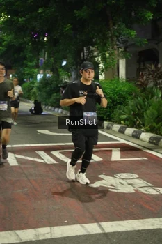 Runner Photo 4207989