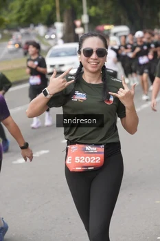 Runner Photo 4208001
