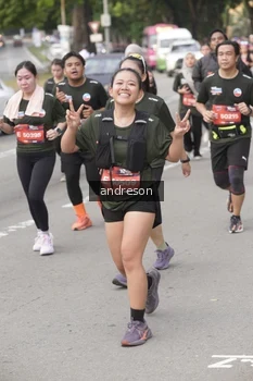 Runner Photo 4208027