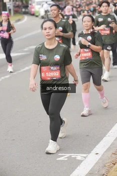 Runner Photo 4208050