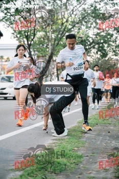 Runner Photo 420806