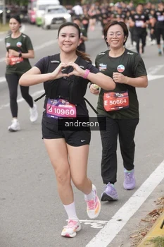 Runner Photo 4208071