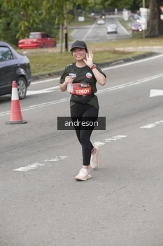 Runner Photo 4208125