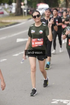 Runner Photo 4208153