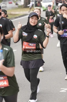 Runner Photo 4208193