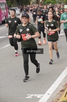 Runner Photo 4208247