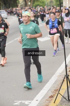 Runner Photo 4208257