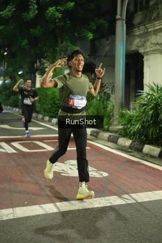Runner Photo 4208304