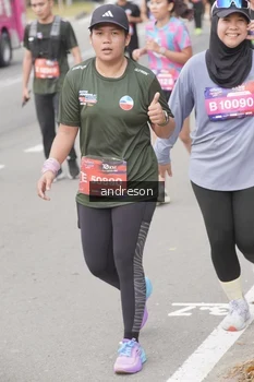 Runner Photo 4208310