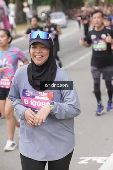 Runner Photo 4208316