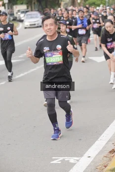 Runner Photo 4208327