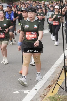 Runner Photo 4208358