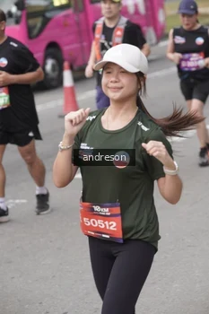 Runner Photo 4208386
