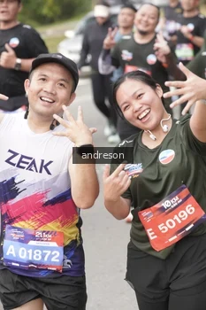 Runner Photo 4208475
