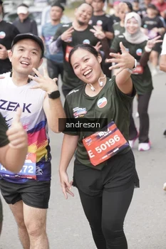 Runner Photo 4208480