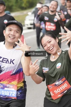 Runner Photo 4208500