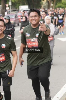 Runner Photo 4208506