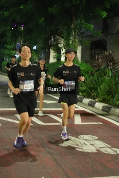 Runner Photo 4208508