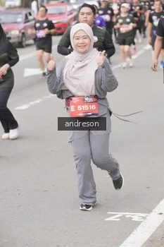 Runner Photo 4208510