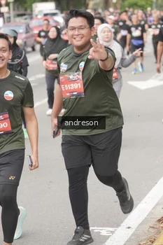 Runner Photo 4208511