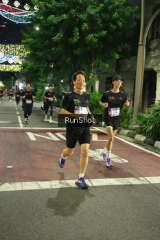 Runner Photo 4208516