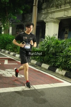 Runner Photo 4208520