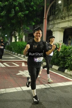 Runner Photo 4208545