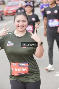 Runner Photo 4208549