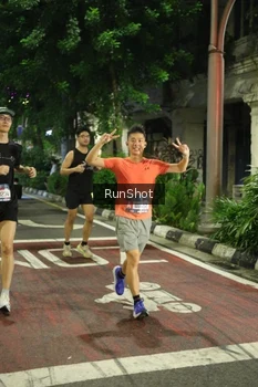 Runner Photo 4208568
