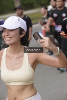 Runner Photo 4208605