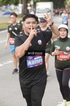 Runner Photo 4208641