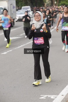 Runner Photo 4208642
