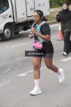 Runner Photo 4208645