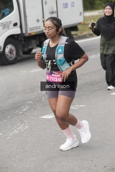 Runner Photo 4208651