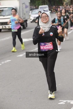 Runner Photo 4208661