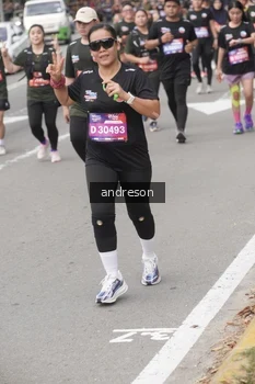 Runner Photo 4208663