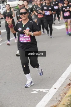 Runner Photo 4208670