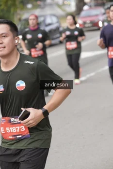 Runner Photo 4208705