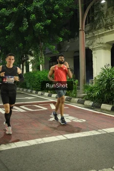 Runner Photo 4208721