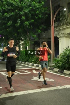Runner Photo 4208724